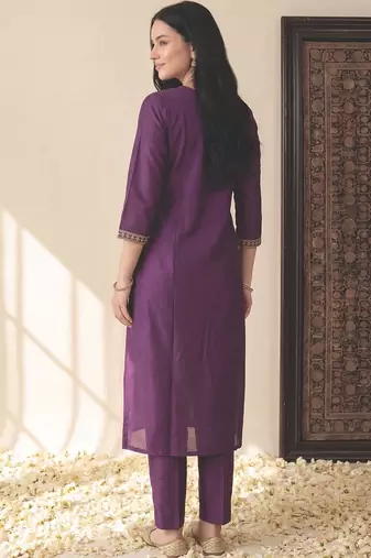 Women Ethnic Motifs Embroidered Regular Sequinned Liva Kurta with Trousers & With Dupatta