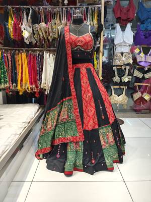 Red Navratri Mirror Work Chaniya Choli Set 2