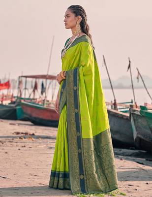 exclusive mehendi green banarasi silk blend saree for women festive wedding wear 2
