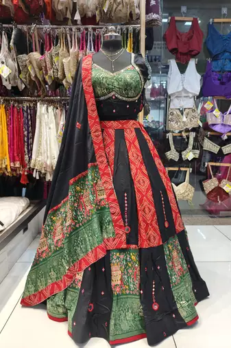 Green Navratri Mirror Work Chaniya Choli Set