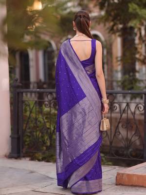 navy blue silk blend saree for women festive wedding wear 3