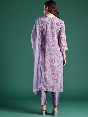 Women Floral Printed Regular Mirror Work Kurta with Trousers & With Dupatta 6