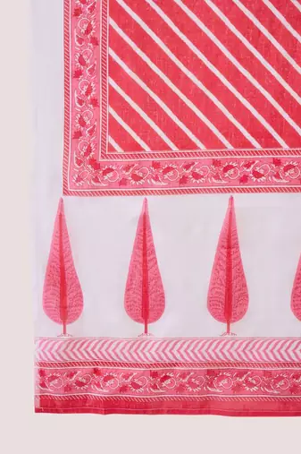 Floral Printed Round Neck Pure Cotton Straight Kurta With Trousers & Dupatta