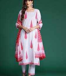 Floral Printed Sequinned Pure Cotton Kurta with Trousers & With Dupatta