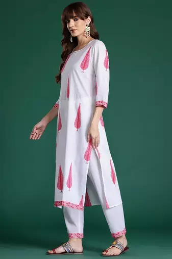 Floral Printed Sequinned Pure Cotton Kurta with Trousers & With Dupatta