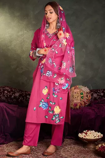 Women Floral Embroidered Regular Thread Work Pure Cotton Kurta