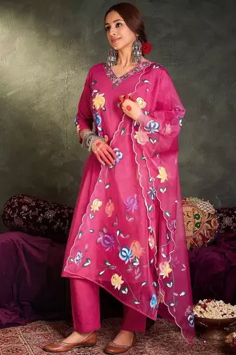 Women Floral Embroidered Regular Thread Work Pure Cotton Kurta