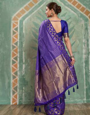 navy blue silk blend traditional saree for women | woven festive drape 3