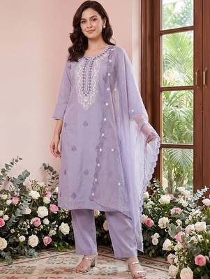 Women Ethnic Motifs Embroidered Regular Thread Work Kurta with Trousers & With Dupatta 1