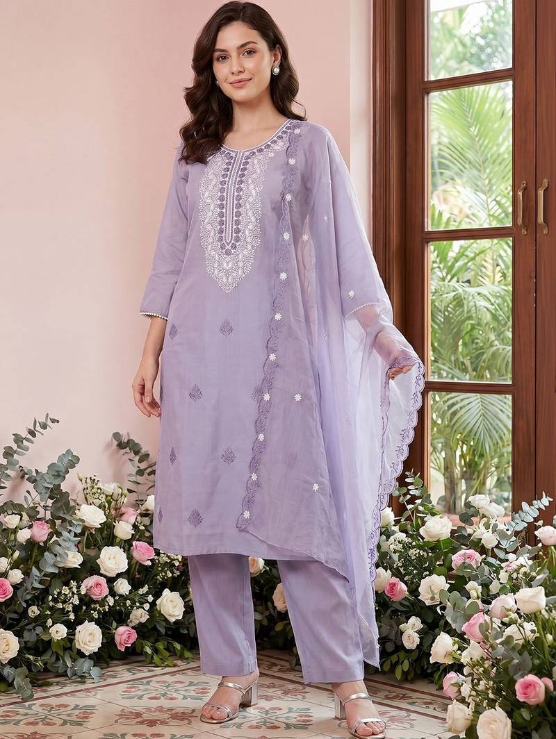 Women Ethnic Motifs Embroidered Regular Thread Work Kurta with Trousers & With Dupatta