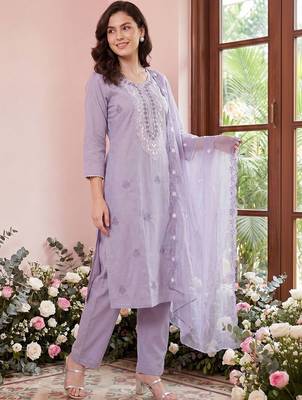 Women Ethnic Motifs Embroidered Regular Thread Work Kurta with Trousers & With Dupatta 3