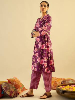 Floral Printed V-Neck Pure Cotton A-Line Kurta with Trouser 3