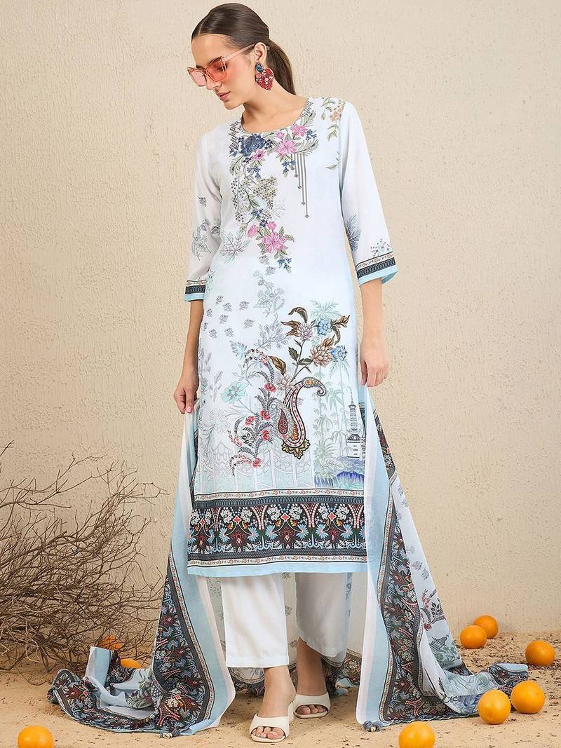Ethnic Motifs Printed Kurta With Trousers & Dupatta