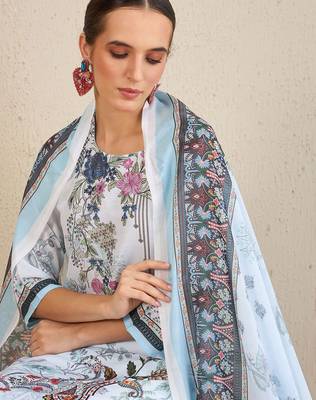 Ethnic Motifs Printed Kurta With Trousers & Dupatta 2