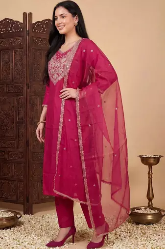 Women Ethnic Motifs Embroidered Regular Kurta with Trousers & With Dupatta