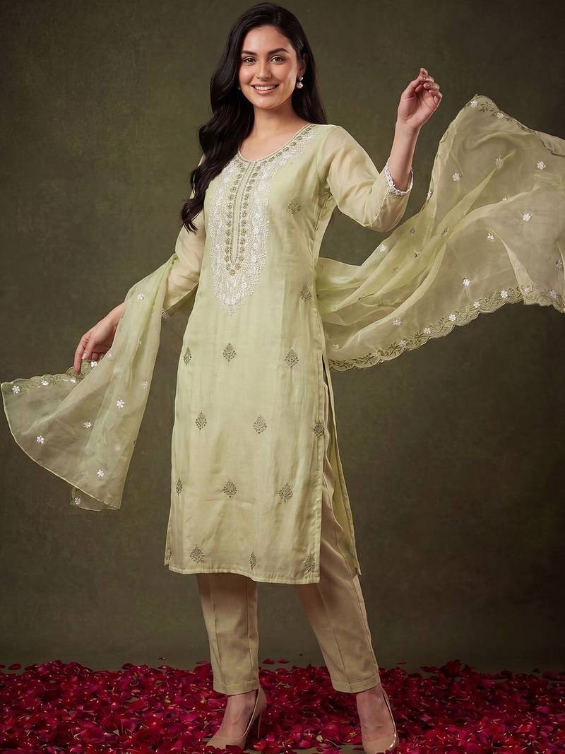 Women Ethnic Motifs Embroidered Regular Thread Work Kurta with Trousers & With Dupatta