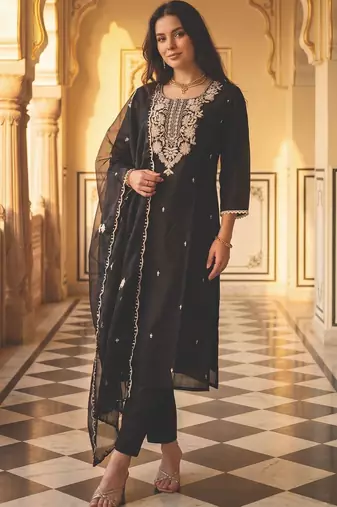 Women Ethnic Motifs Embroidered Regular Thread Work Kurta with Trousers & With Dupatta
