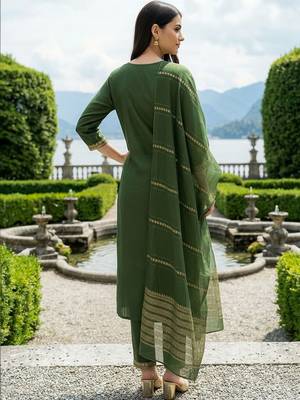 Women Ethnic Motifs Embroidered Regular Thread Work Kurta with Trousers & With Dupatta 4
