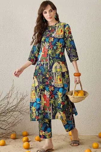 Women Floral Printed Regular Pure Cotton Kurta with Trousers