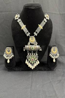 Oxidised Silver Tribal Necklace Set with Multicolor Stone Pendant & Pearl Drops, Navratri Jewellery Set for Women 5