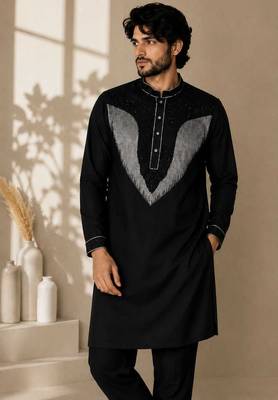 Black embroidered lachka kurta pant set 3