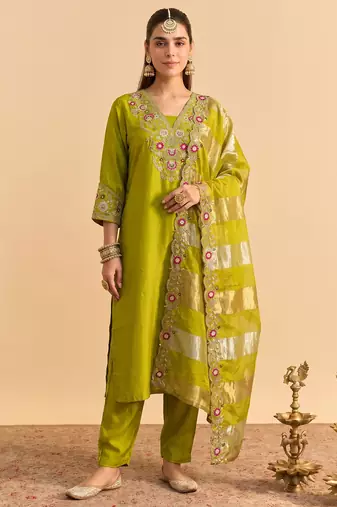 Embroidery Silk Blend Fabric Straight Kurta Pant and Dupatta Set