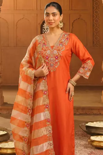 Embroidery Silk Blend Fabric Straight Kurta Pant and Dupatta Set