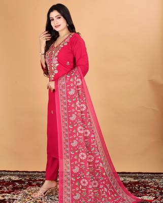 Women's Beautiful Embroidery Work Mul Chanderi Fabric Straight Kurta Pant and Dupatta Set 3