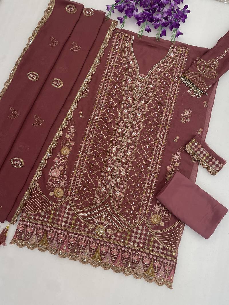 Oniun heavy embroidery kurti set with scallop border dupatta | festive designer suit