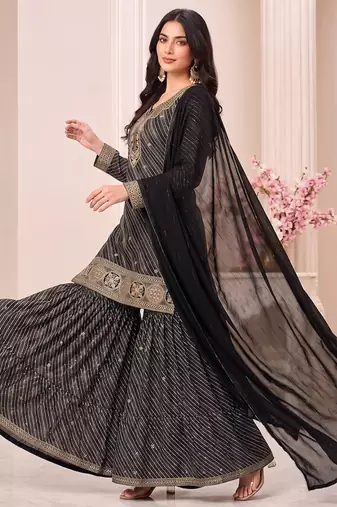 Black leheriya print embroidered georgette kurta set with dupatta