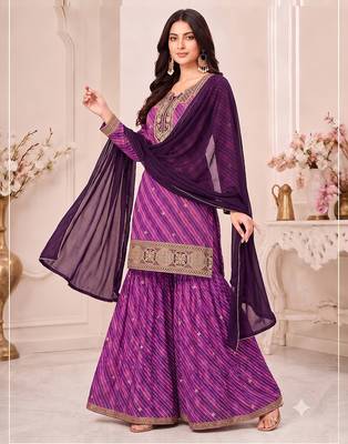 Pink  leheriya print embroidered georgette kurta set with dupatta 3