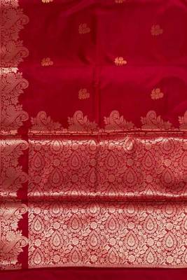 Red semi silk banarasi  saree with floral zari & booti work 4