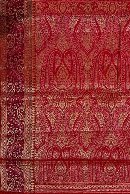 Red cotton silk banarasi  saree with  zari booti & tanchoi work 5