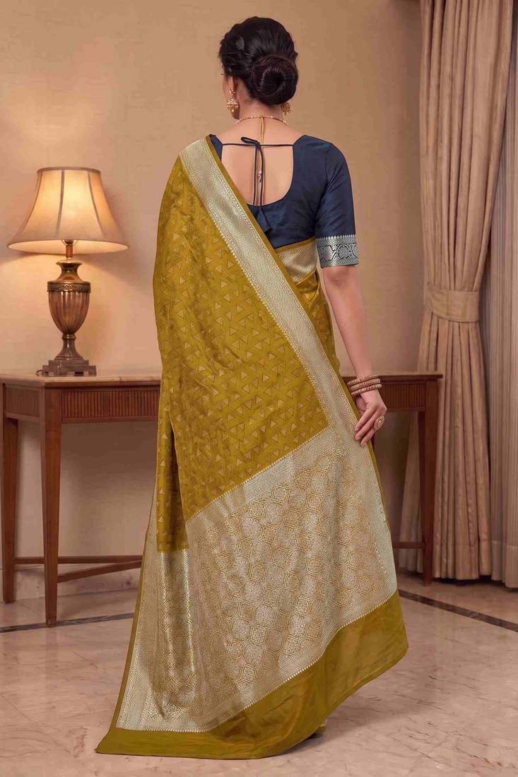golden banarasi silk blend blend saree with tringular boota work 