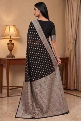 black banarasi silk blend saree with zari booti work 2