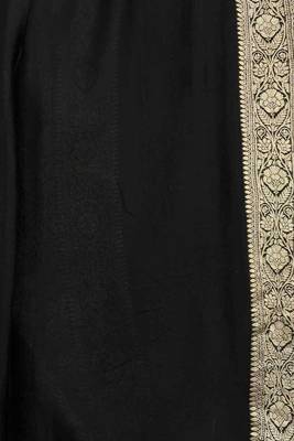 black banarasi silk blend saree with zari booti work 5