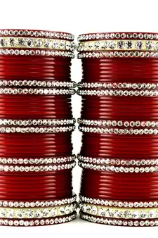 acrylic plastic suhag panjubi chura red colour  size-2.4,2.6,2.8