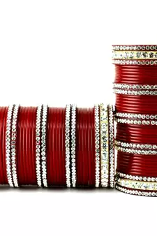 acrylic plastic suhag panjubi chura red colour  size-2.4,2.6,2.8