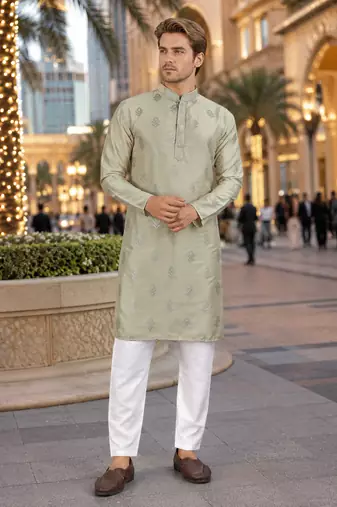 Green embroidered silk straight kurta