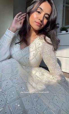 White georgette party wear embroidery anarkali suit set 3