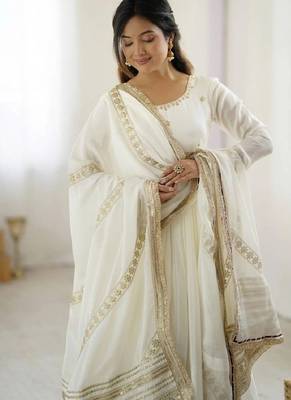 Off white vichitra silk wear embroidery anarkali suit set 2