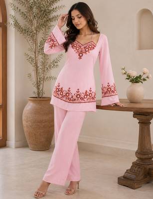 Pink georgette heavy thread embroidery work kurta with palazzo 1