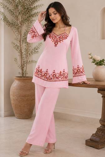 Pink georgette heavy thread embroidery work kurta with palazzo