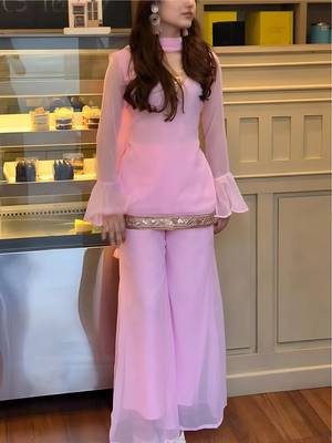 Pink georgette embroidery lace border work kurta palazzo set 5