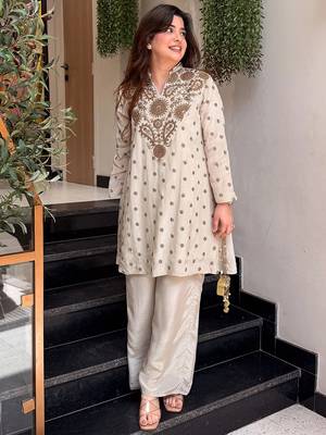 Cream silk crepe heavy thread embroidery work kurta with palazzo 2