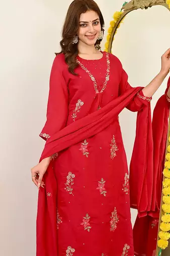 Red mull chanderi heavy thread embroidery work kurta pant set