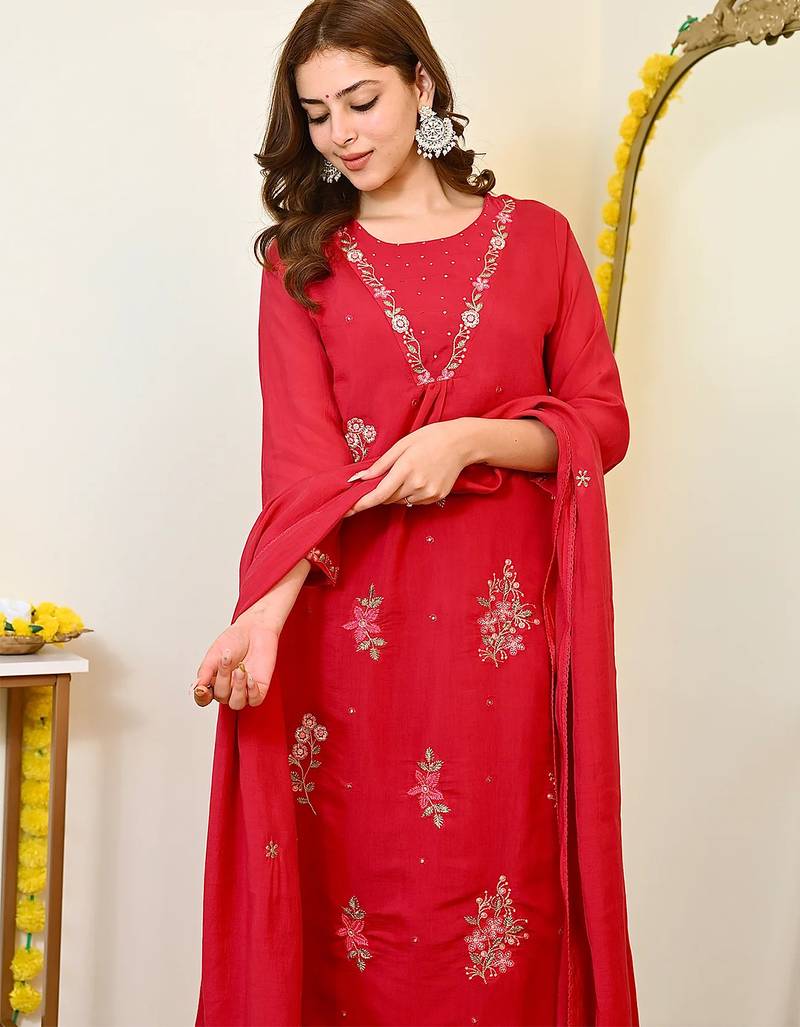Red mull chanderi heavy thread embroidery work kurta pant set