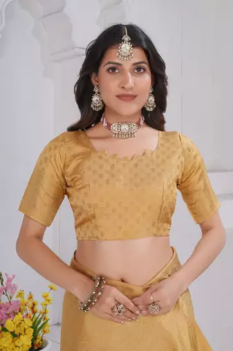 Gold Pure Kanjeevaram Silk Blend Rose Floral Woven Zari Design Saree With Stitched Blouse  
