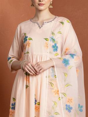 Women Floral Embroidered Regular Mirror Work Pure Cotton Kurta with Trousers & With Dupatta 3