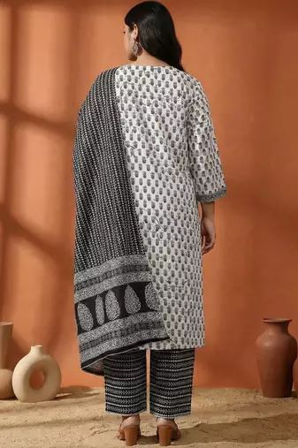 Plus Size Motifs Printed Regular Pure Cotton Kurta with Trousers & With Dupatta